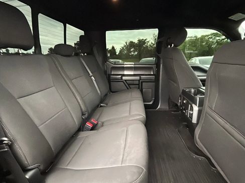 Used 2018 Ford F150 XLT w/ Equipment Group 302A Luxury image 34