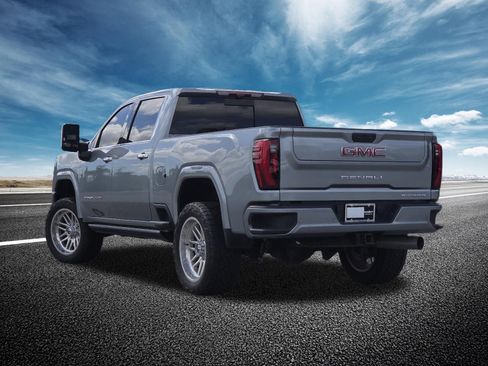 Used 2024 GMC Sierra 2500 Denali Ultimate AWD/4WD image 18