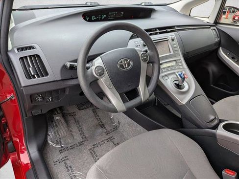 Used 2015 Toyota Prius Three FWD image 10