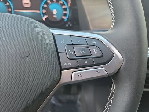 New 2026 Volkswagen Atlas SE image 19