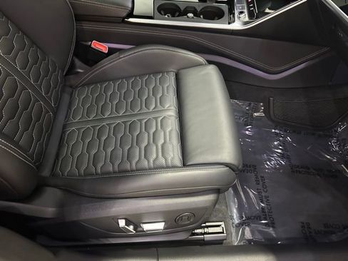 Used 2022 Audi RS 6 4.2 image 50