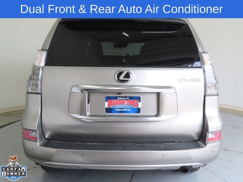Used 2023 Lexus GX 460 Premium w/ Premium Package AWD/4WD image 4