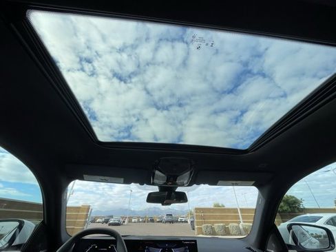 Used 2025 BMW i4 eDrive40 w/ Premium Package image 21