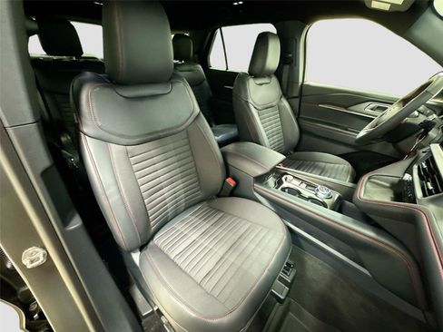 New 2026 Ford Explorer ST-Line image 29