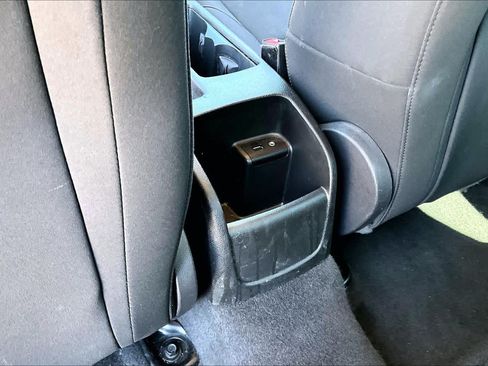 Used 2015 Ford Focus S FWD image 33