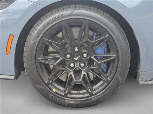 Used 2025 Ford Mustang GT Premium w/ GT Performance Package image 9