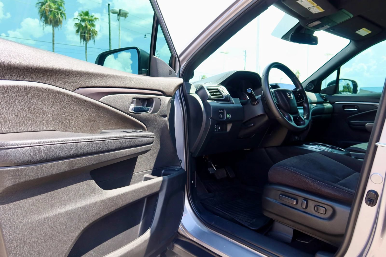 Used 2022 Honda Pilot Sport image 23