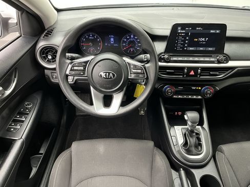 Used 2019 Kia Forte LXS FWD image 10