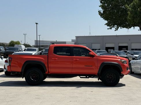 Used 2023 Toyota Tacoma TRD Pro AWD/4WD image 2
