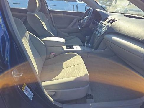 Used 2007 Toyota Camry LE FWD image 8