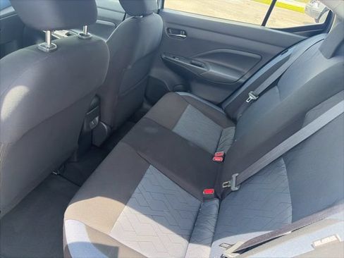 Used 2025 Nissan Versa SV FWD image 12