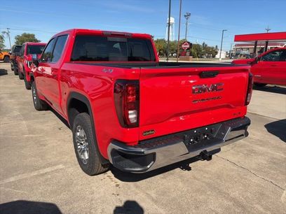 New 2026 GMC Sierra 1500 SLE w/ Preferred Package