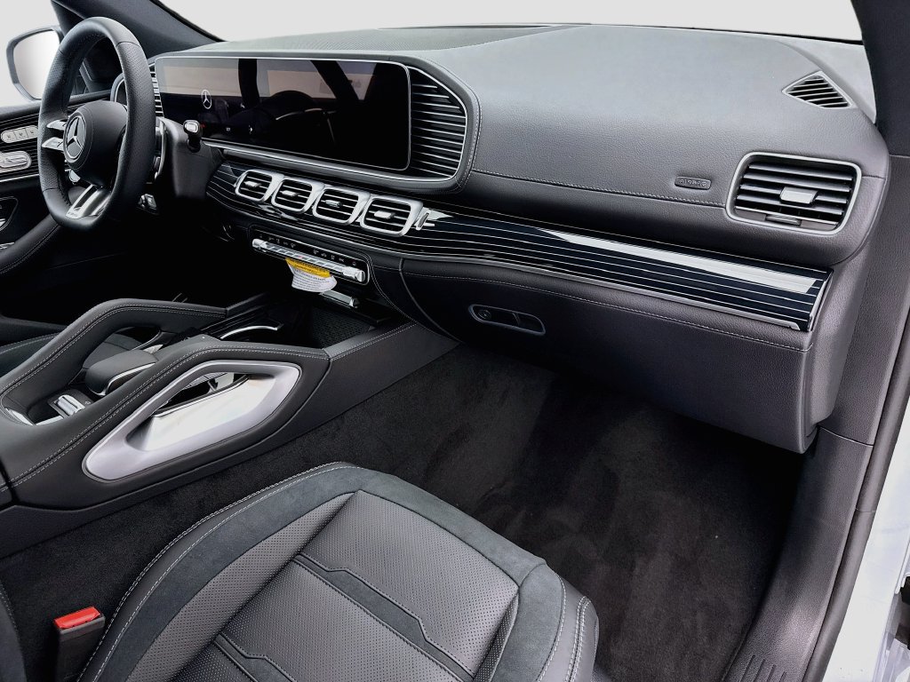 New 2026 Mercedes-Benz GLE 53 AMG 4MATIC image 16