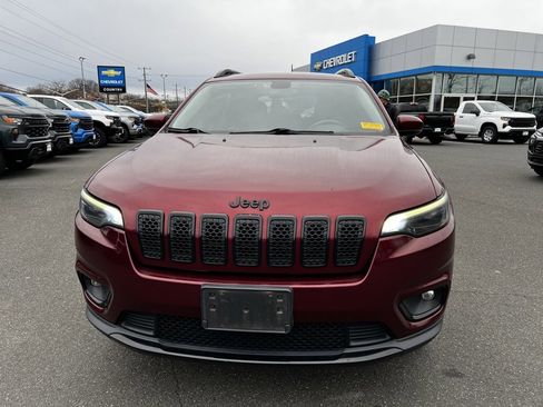 Used 2019 Jeep Cherokee Latitude Plus image 4