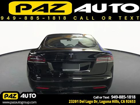 Used 2022 Tesla Model S Plaid image 6