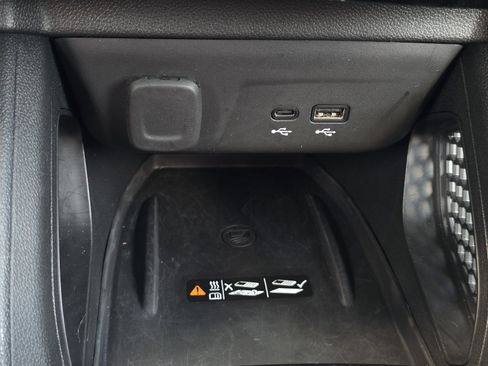 Used 2024 Chevrolet TrailBlazer RS w/ Convenience Package FWD image 20