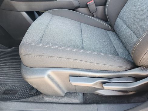 New 2026 GMC Terrain Elevation image 29