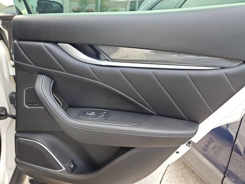 Used 2019 Maserati Levante GranSport AWD/4WD image 49