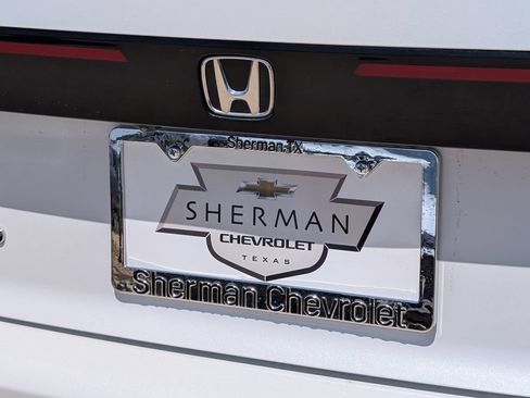 Used 2023 Honda Accord EX image 32