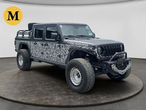 Used 2024 Jeep Gladiator Sport AWD/4WD image 8