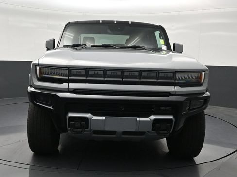 Used 2025 GMC Hummer EV 2X AWD/4WD image 9