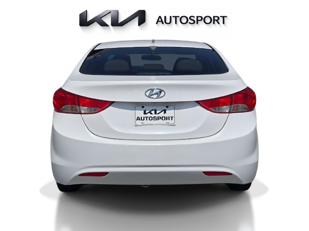 Used 2013 Hyundai Elantra GLS FWD image 6