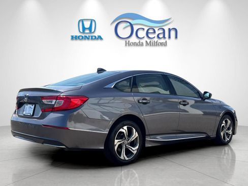 Used 2018 Honda Accord EX-L image 3