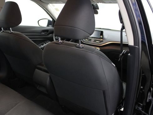 Used 2024 Nissan Altima 2.5 S image 23