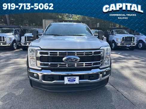 New 2026 Ford F550 4x4 Regular Cab Super Duty image 3