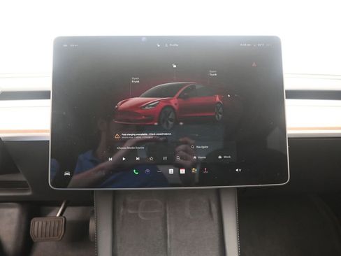 Used 2023 Tesla Model 3 Standard Range RWD image 9