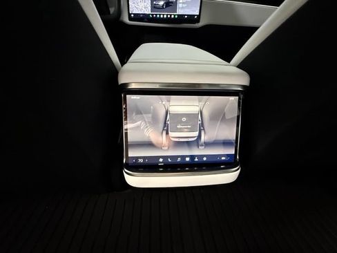 Used 2026 Tesla Model S Plaid AWD/4WD image 31
