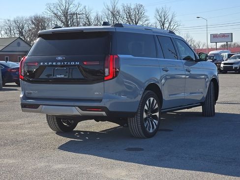 New 2025 Ford Expedition Max Platinum w/ Driver's Package image 7