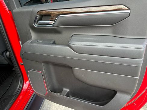 Used 2023 GMC Sierra 1500 Elevation image 50