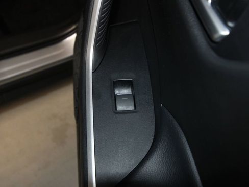 Used 2024 Toyota RAV4 XLE image 27