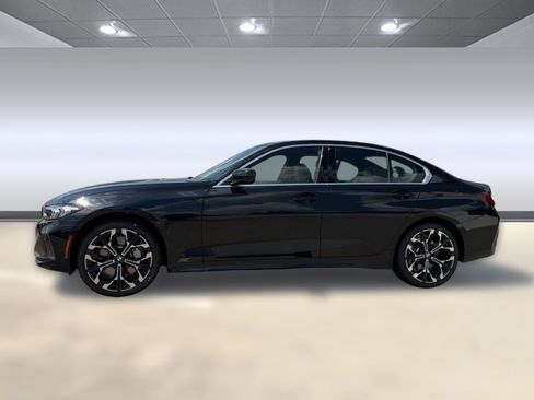 New 2026 BMW 330i Sedan w/ Convenience Package RWD image 2
