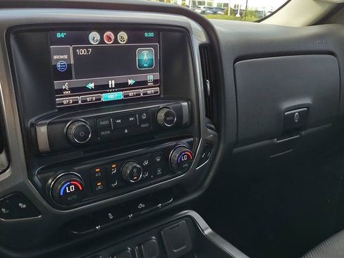 Used 2015 Chevrolet Silverado 1500 LT w/ LT Convenience Package RWD image 19
