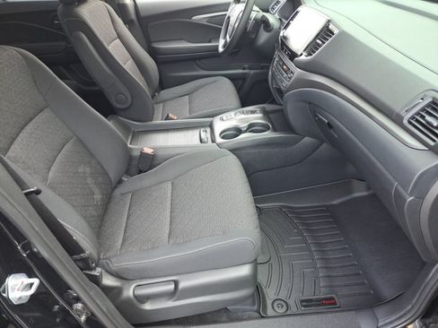 Used 2021 Honda Ridgeline Sport image 17