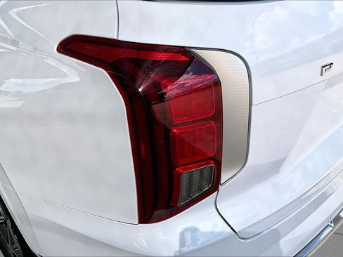 Used 2022 Hyundai Palisade Calligraphy FWD image 28