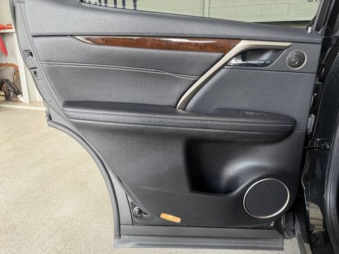 Used 2018 Lexus RX 450h AWD w/ Premium Package image 14