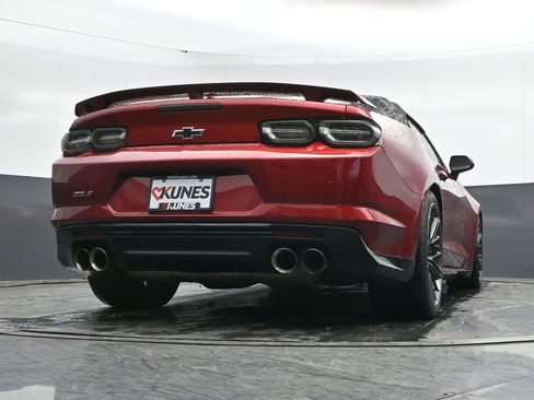 Used 2021 Chevrolet Camaro ZL1 RWD image 42