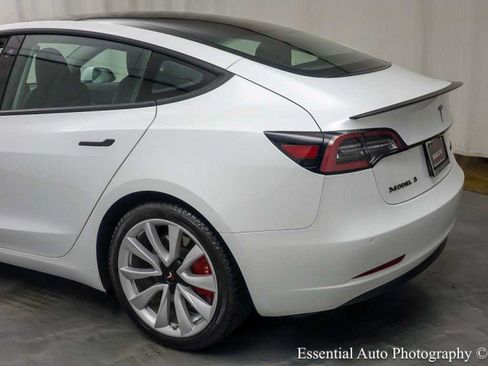 Used 2019 Tesla Model 3 Long Range AWD/4WD image 9