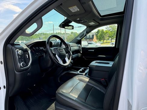 Used 2019 GMC Sierra 1500 SLT w/ SLT Premium Plus Package image 19