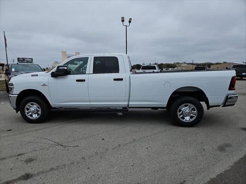 New 2026 RAM 2500 Tradesman image 32