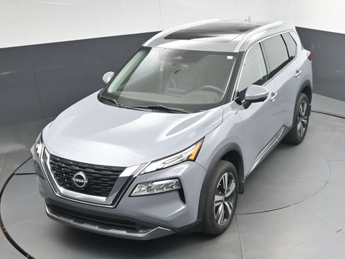 Certified 2023 Nissan Rogue SL FWD image 29
