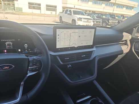 New 2025 Ford Explorer ST-Line w/ Premium Package image 40