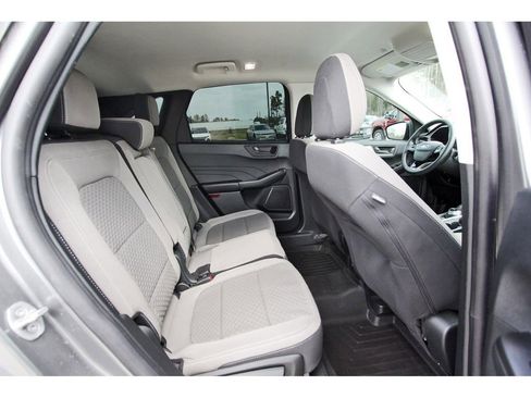 Certified 2022 Ford Escape SE w/ SE Sport Appearance Package image 10