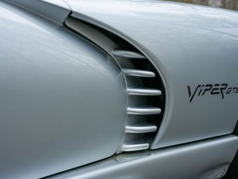 Used 1998 Dodge Viper GTS RWD image 52