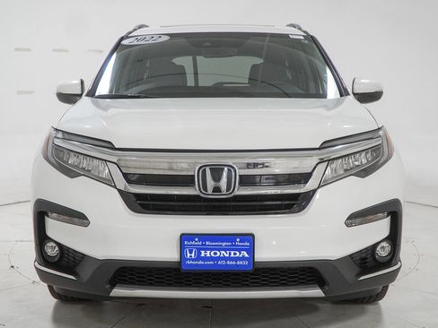 Used 2022 Honda Pilot Touring image 3
