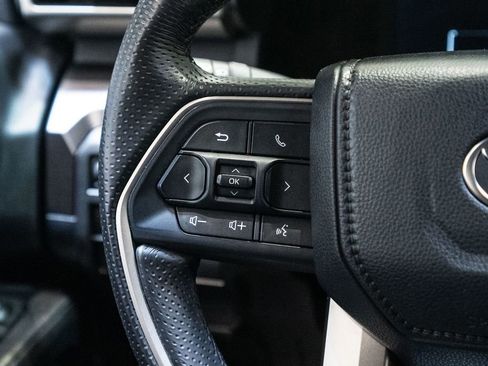 Certified 2025 Toyota 4Runner SR5 image 27