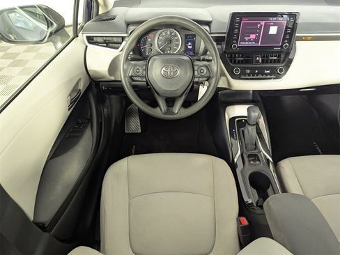 Used 2022 Toyota Corolla LE w/ Carpet Mat Package (TMS) image 14